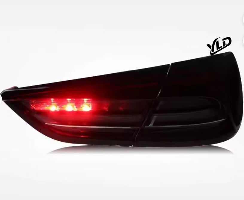 LED taillights with dynamic turn signals for Maserati Ghibli