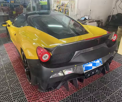 Pare-chocs arrière semi-carbone pour Ferrari 458 (2011–2014)