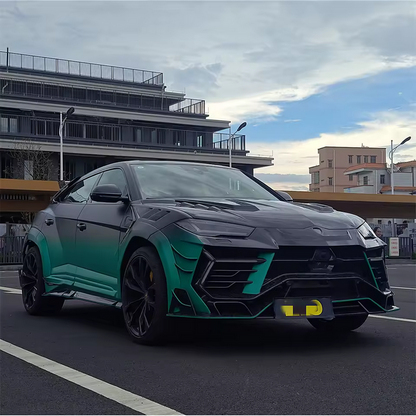 Kit carrosserie en carbone pour Lamborghini Urus