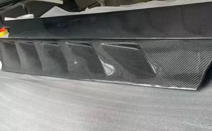 Bas de caisse en carbone véritable 3K (style Novi-tec) pour Lamborghini Aventador LP700 / LP720