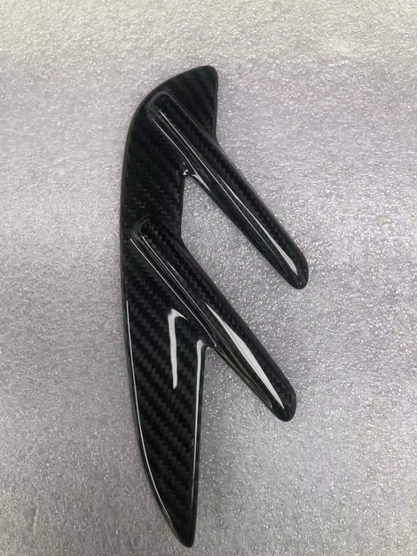 Dry Carbon Front Fender Trim Accessories for BMW G82 G83 M4 2021+ – 2 Pieces Original Style