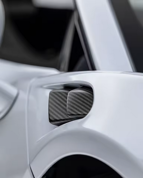 Dry Carbon side vent cover for McLaren Artura