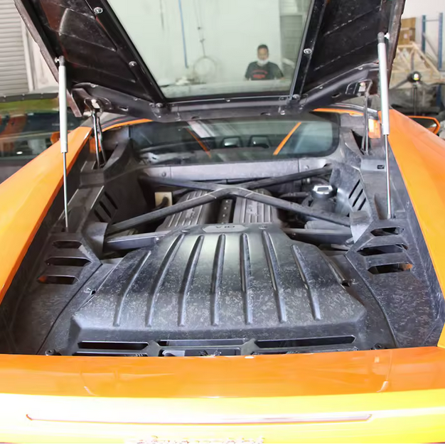 Forged Dry Carbon Motorabdeckung - Ersatz für Lamborghini Huracán LP580 / LP610-4