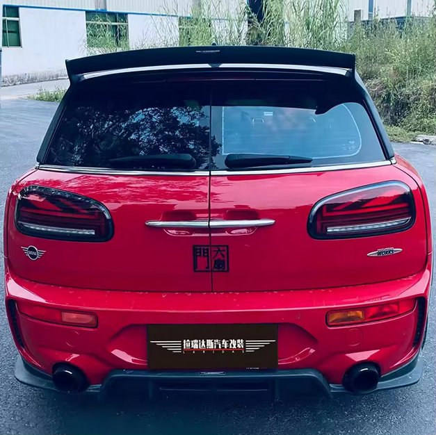 Kit carrosserie carbone pour MINI JCW Clubman F54 – lame avant, bas de caisse, diffuseur