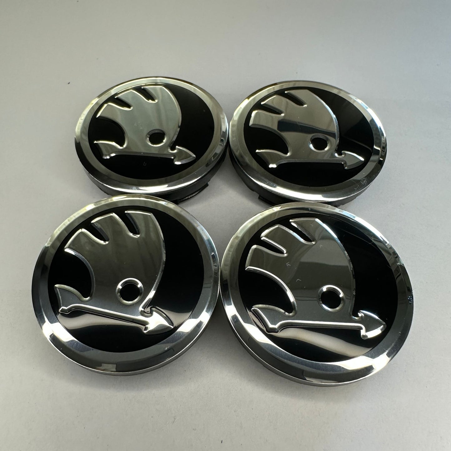 4x Škoda kompatible Nabendeckel 55mm